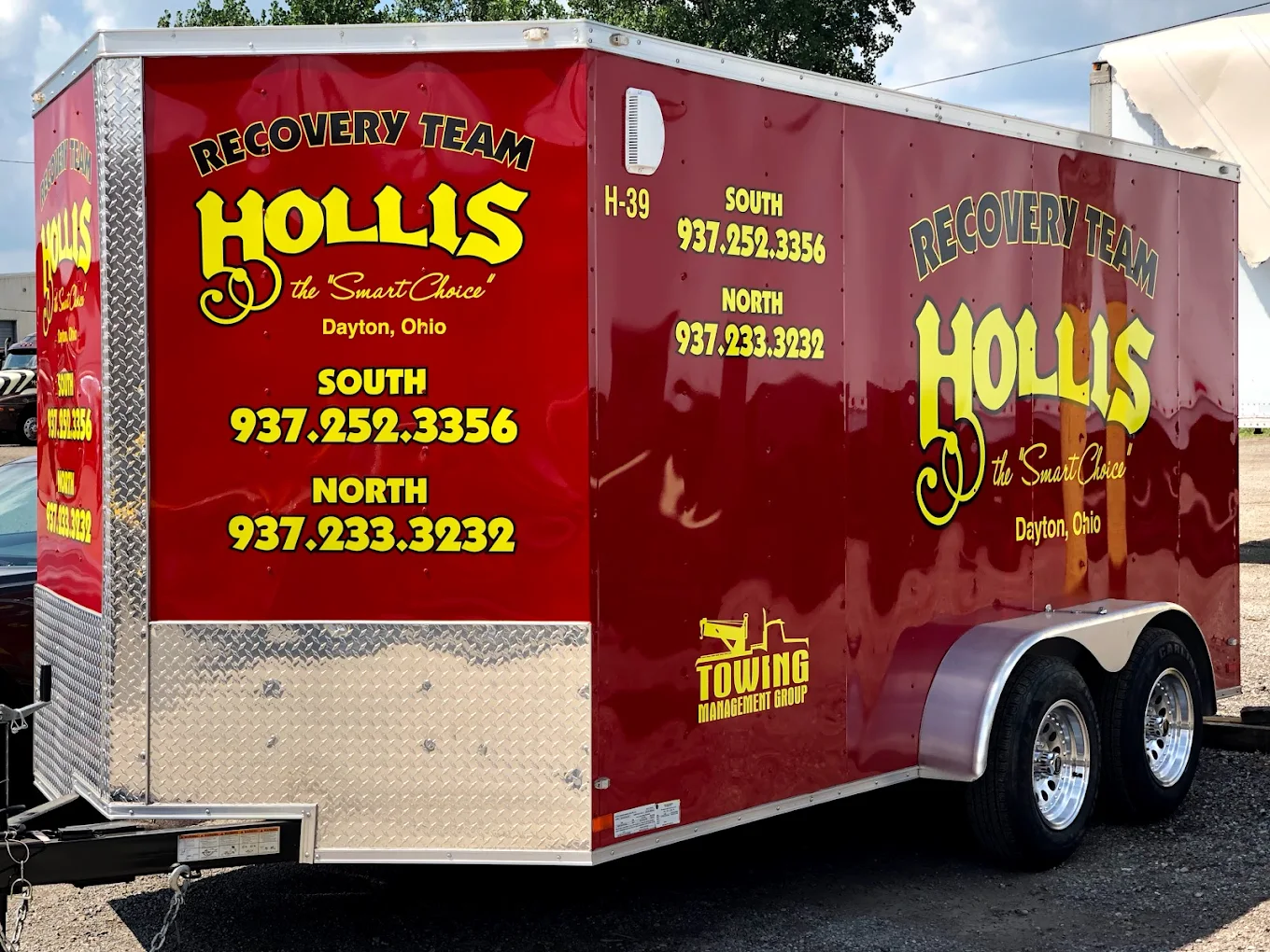 Hollis Towing